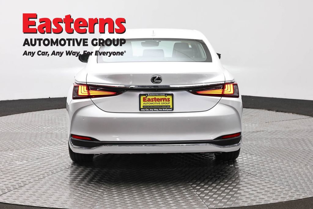 Used 2024 Lexus ES 250 w/ Premium Package AWD/4WD image 6