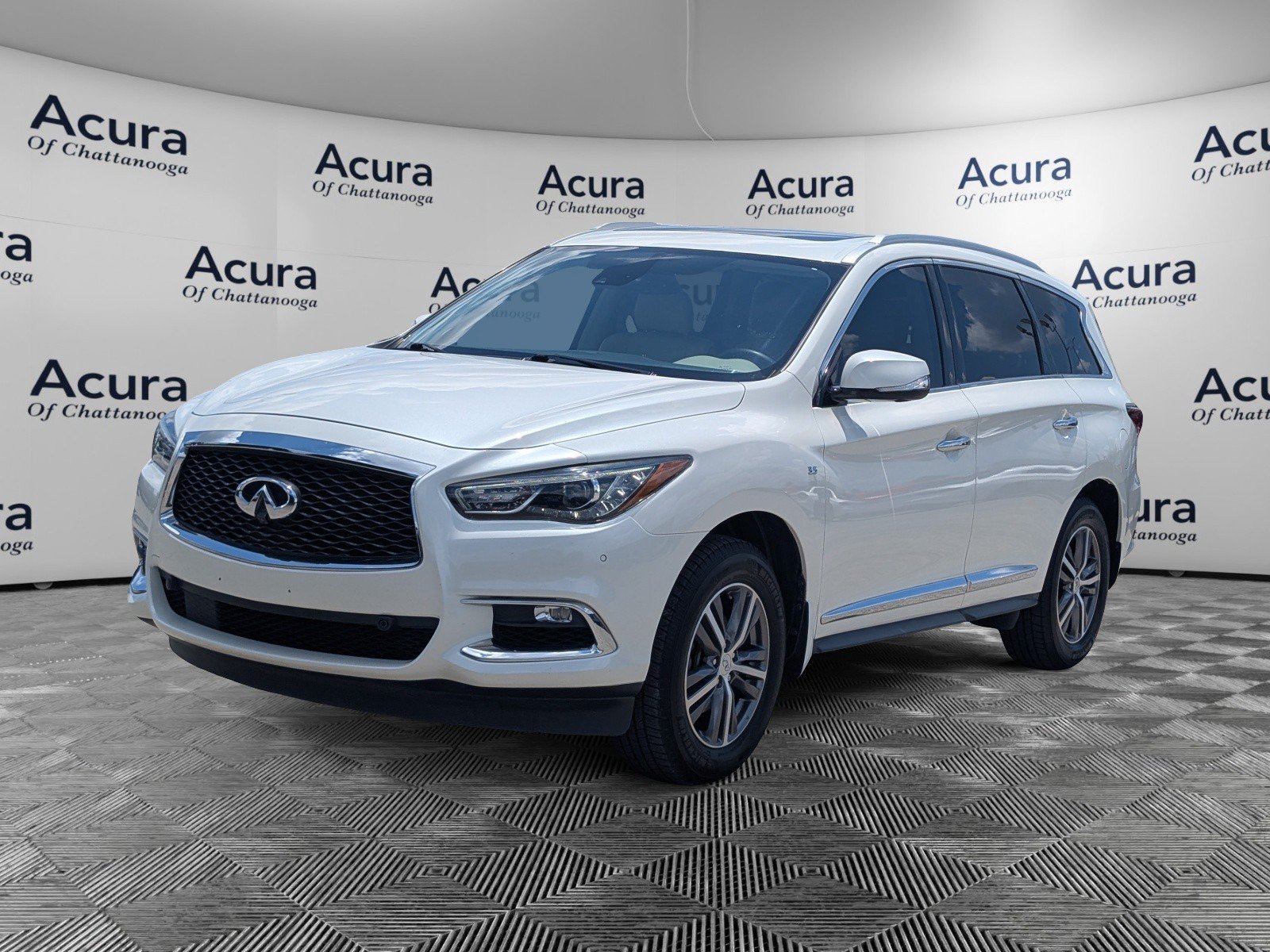 Used 2020 INFINITI QX60 Luxe w/ Essential Package AWD/4WD image 4