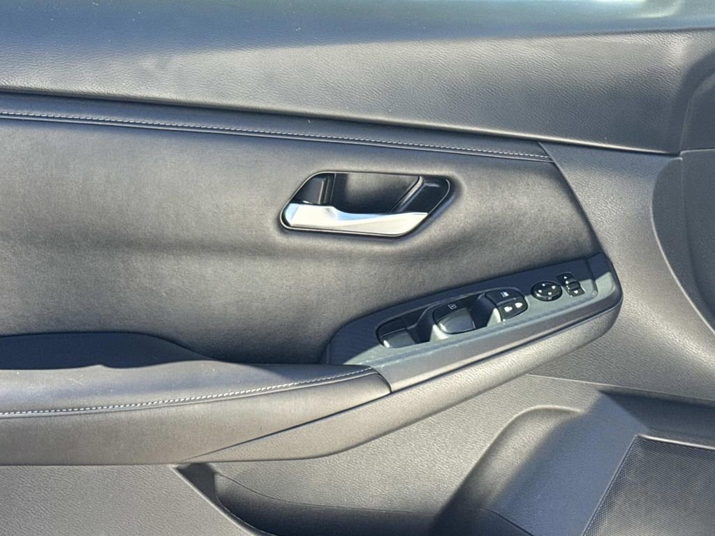 Used 2024 Nissan Sentra SV image 20