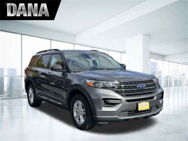 Certified 2022 Ford Explorer XLT image 1