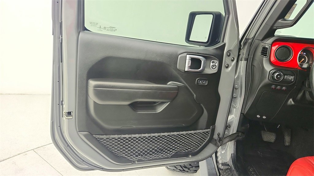 Used 2020 Jeep Wrangler Unlimited Sport image 27