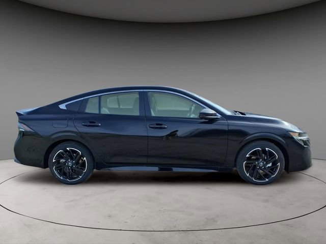 New 2026 Nissan Sentra SR w/ SR Premium Package FWD image 10