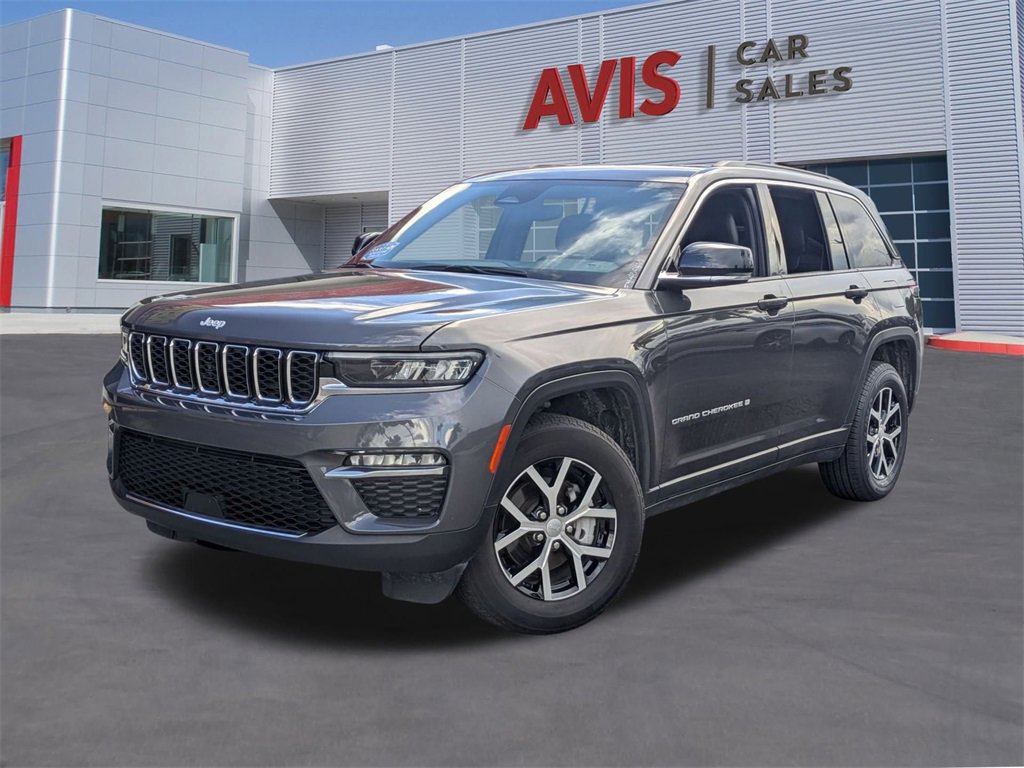 Used 2024 Jeep Grand Cherokee Limited image 1