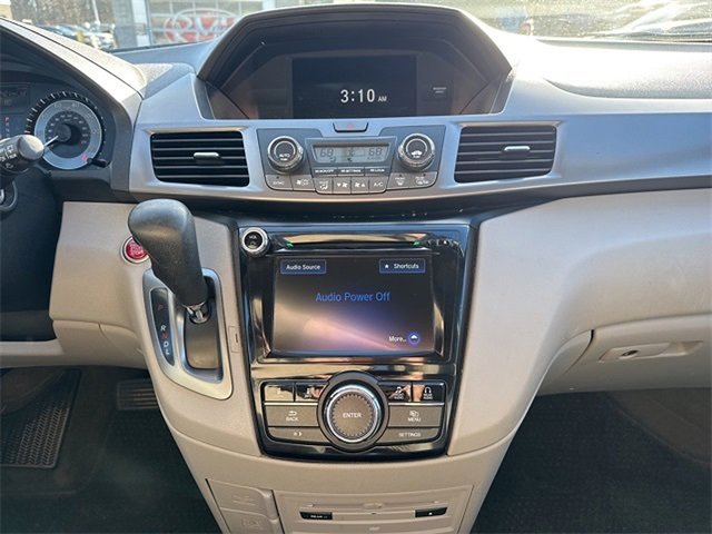 Used 2016 Honda Odyssey SE image 14