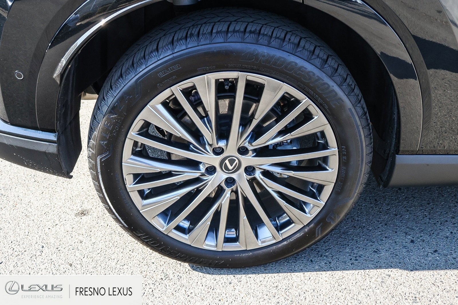 Certified 2025 Lexus RX 450h AWD w/ Luxury Package image 8