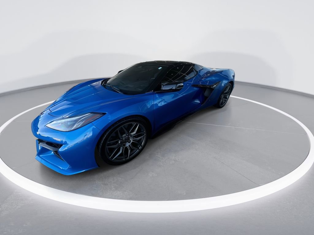Used 2025 Chevrolet Corvette Z06 image 5