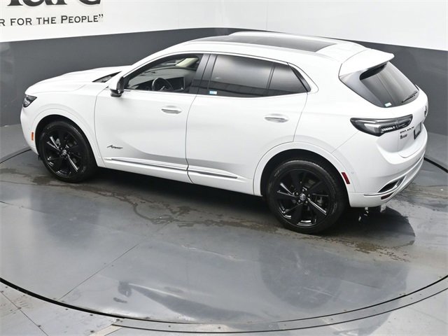 Used 2022 Buick Envision Avenir w/ Technology Package II image 42