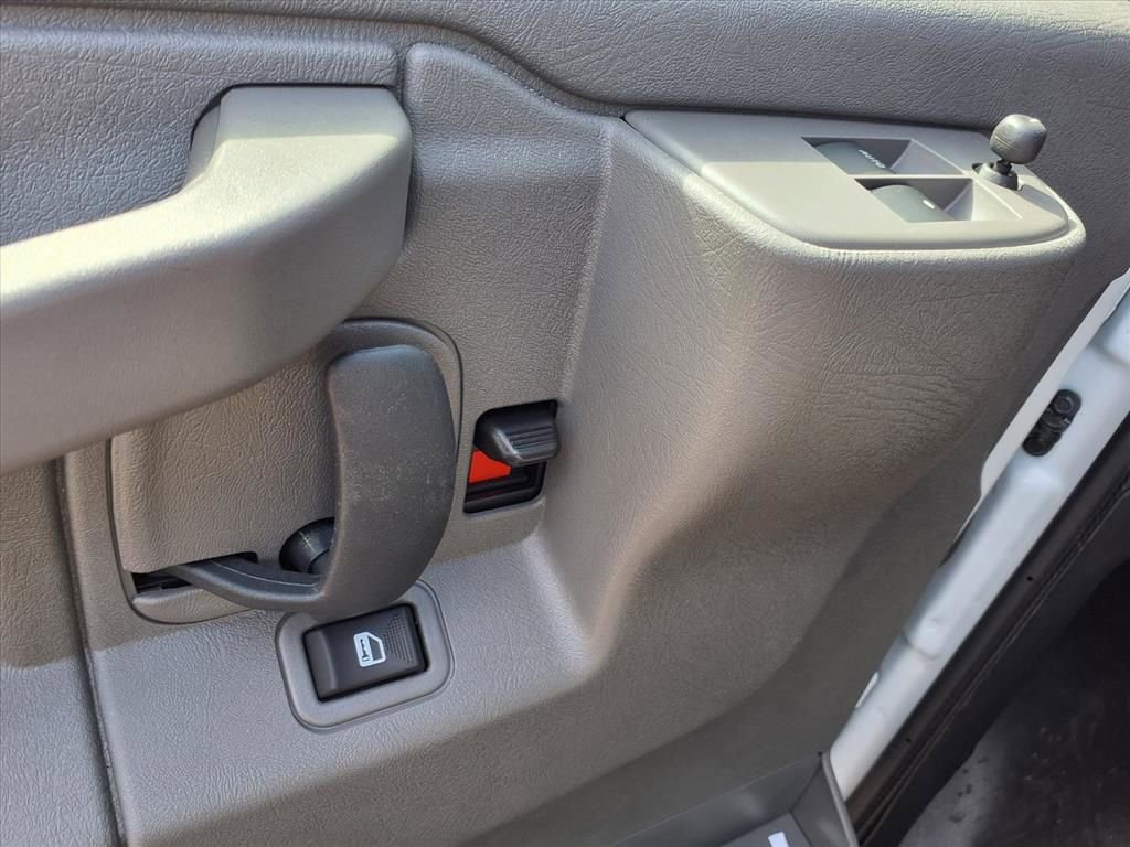 New 2026 Chevrolet Express 2500 w/ Driver Convenience Package image 17