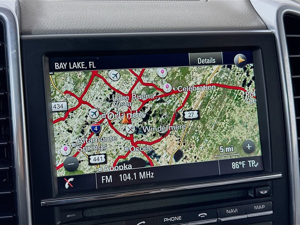 Used 2014 Porsche Cayenne Diesel AWD/4WD image 16