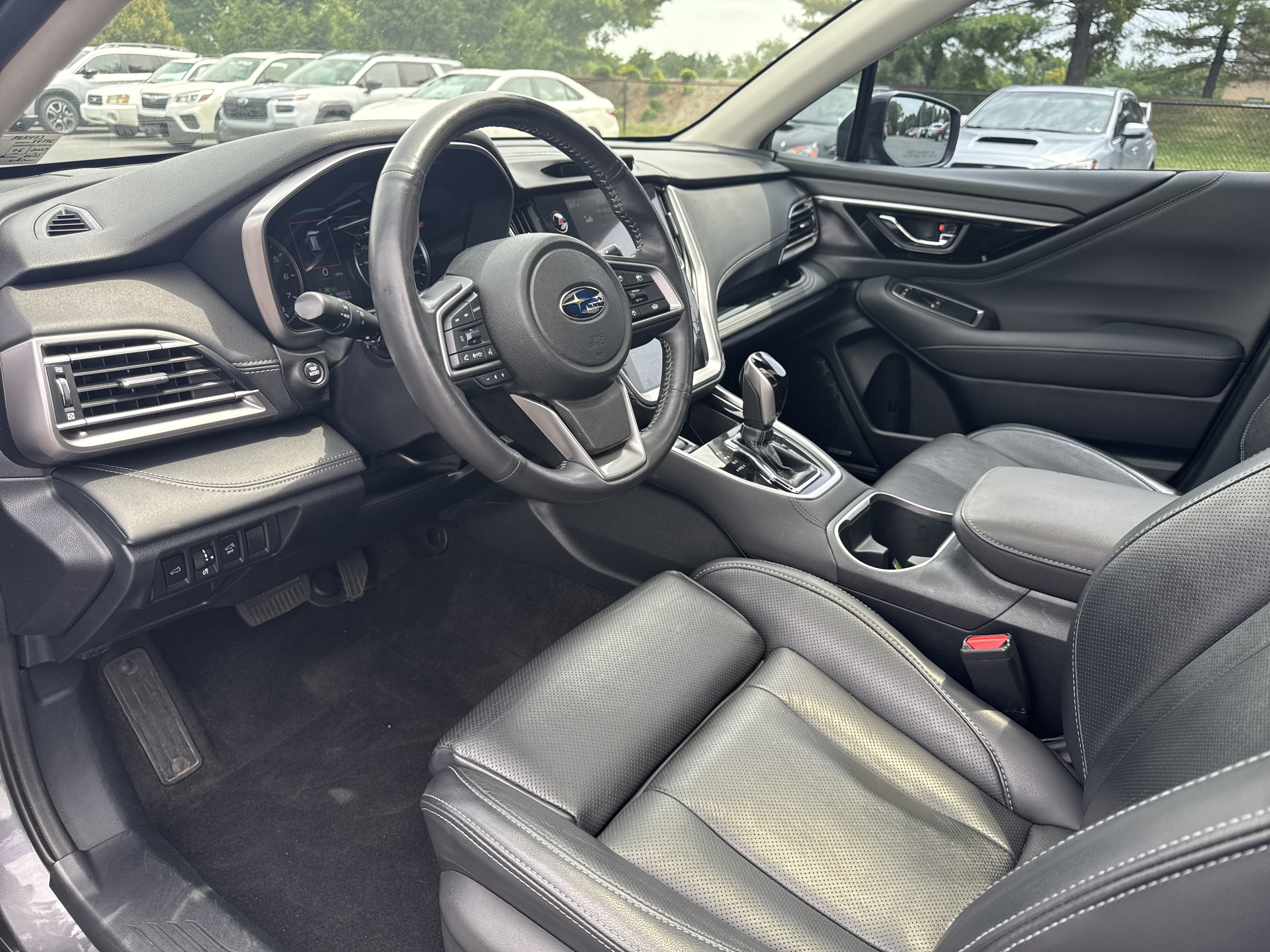 Certified 2023 Subaru Outback Touring AWD/4WD image 4