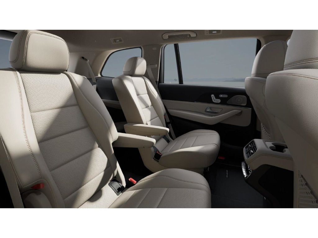 New 2027 Mercedes-Benz GLS 450 4MATIC image 5