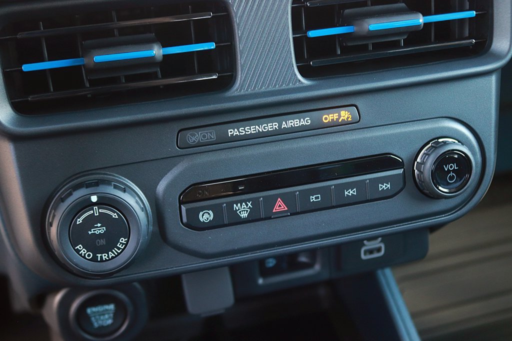 New 2026 Ford Maverick Lobo AWD/4WD image 21