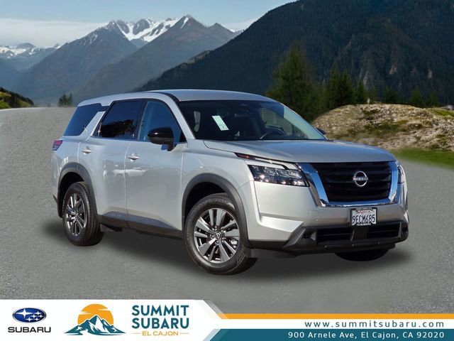 Used 2023 Nissan Pathfinder S image 1