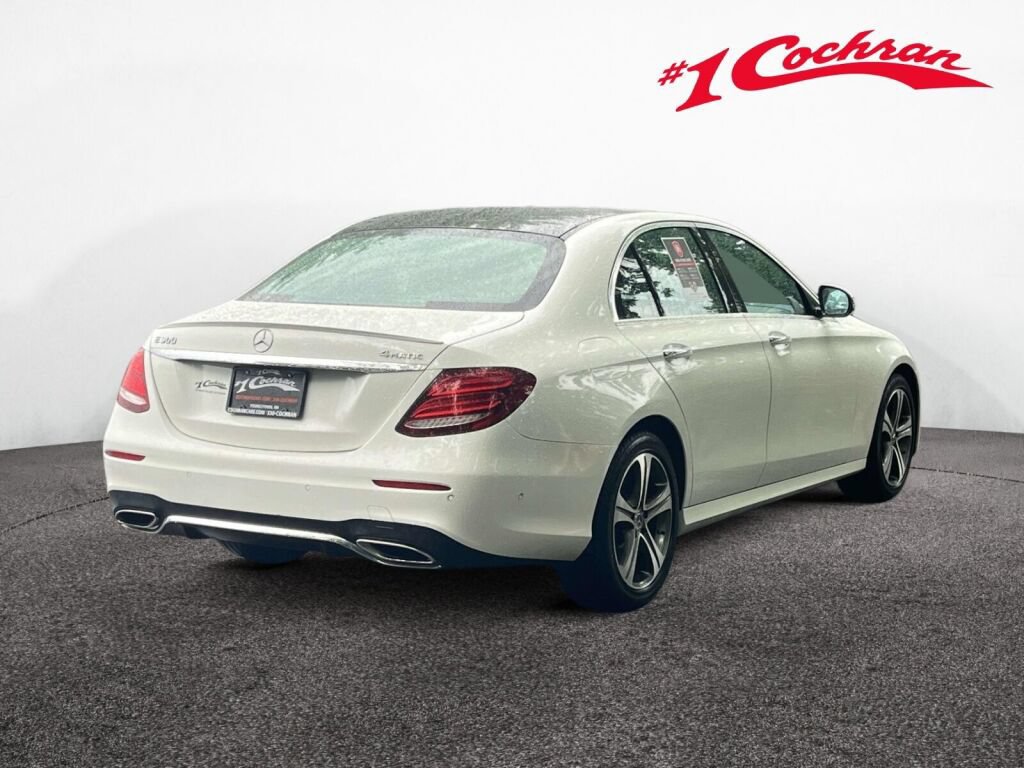 Certified 2018 Mercedes-Benz E 300 4MATIC image 7