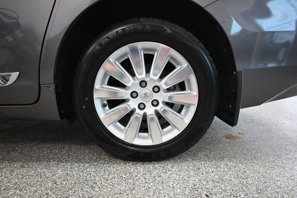Used 2015 Toyota Sienna XLE AWD/4WD image 13