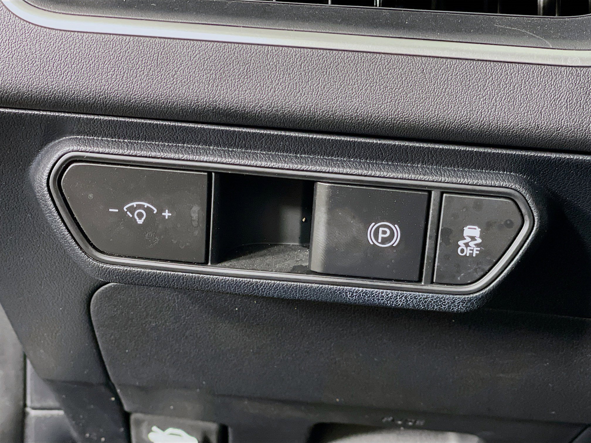 Used 2025 Kia K4 LXS image 17