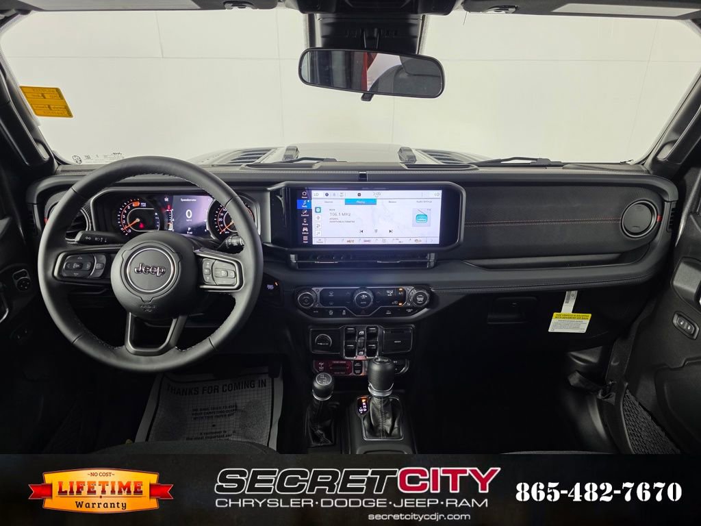New 2025 Jeep Wrangler Unlimited Rubicon w/ Steel Bumper Group AWD/4WD image 28