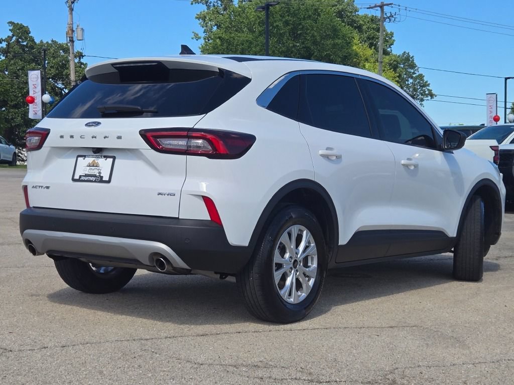 Used 2024 Ford Escape Active w/ Tech Pack #1 AWD/4WD image 10