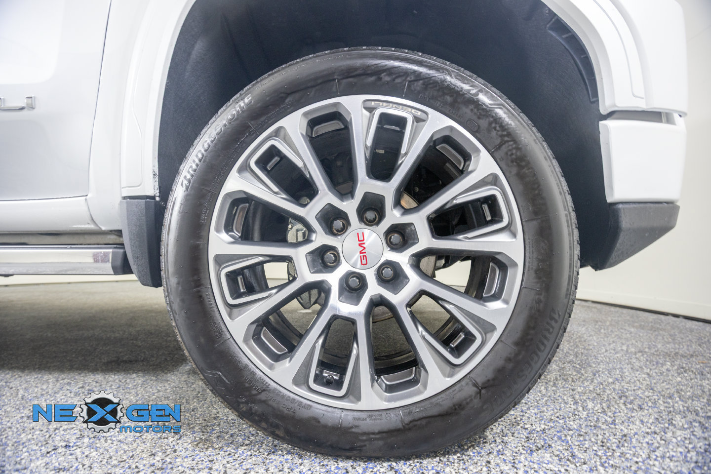 Used 2024 GMC Sierra 1500 Denali Ultimate AWD/4WD image 44