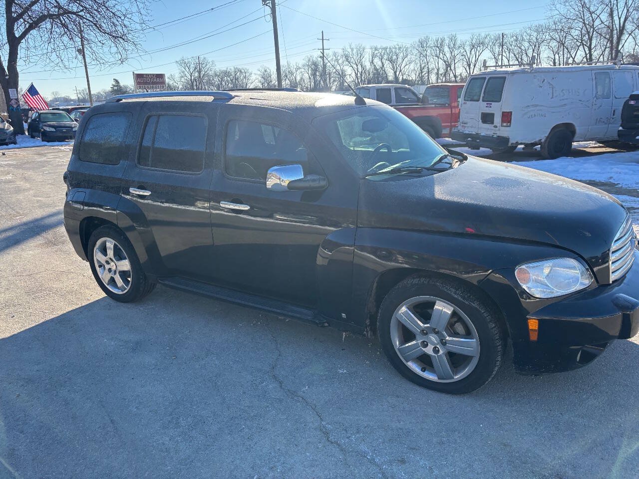 Used 2009 Chevrolet HHR LT w/ LT Preferred Equipment Group FWD image 4