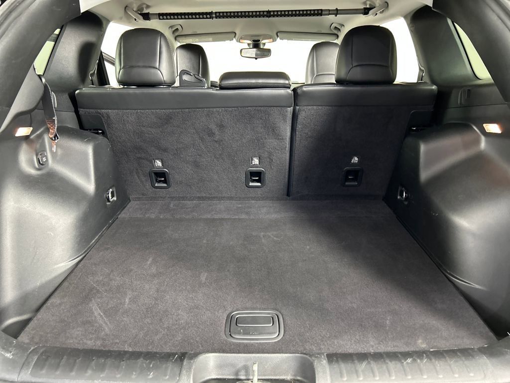 Used 2020 Jeep Cherokee Trailhawk image 30