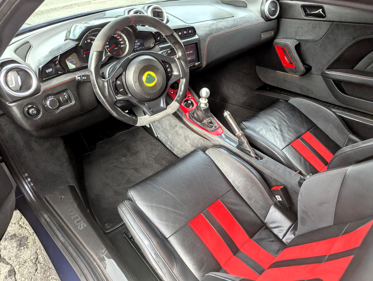 Used 2021 Lotus Evora image 28