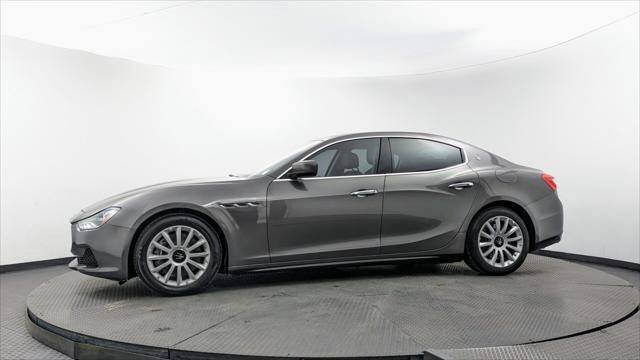 Used 2015 Maserati Ghibli RWD image 3