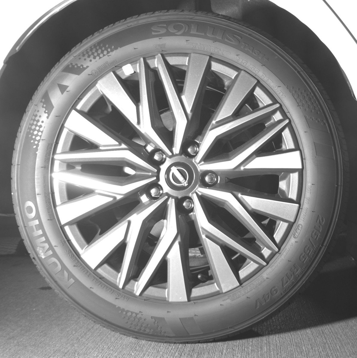 Used 2025 Nissan Altima 2.5 SV image 15