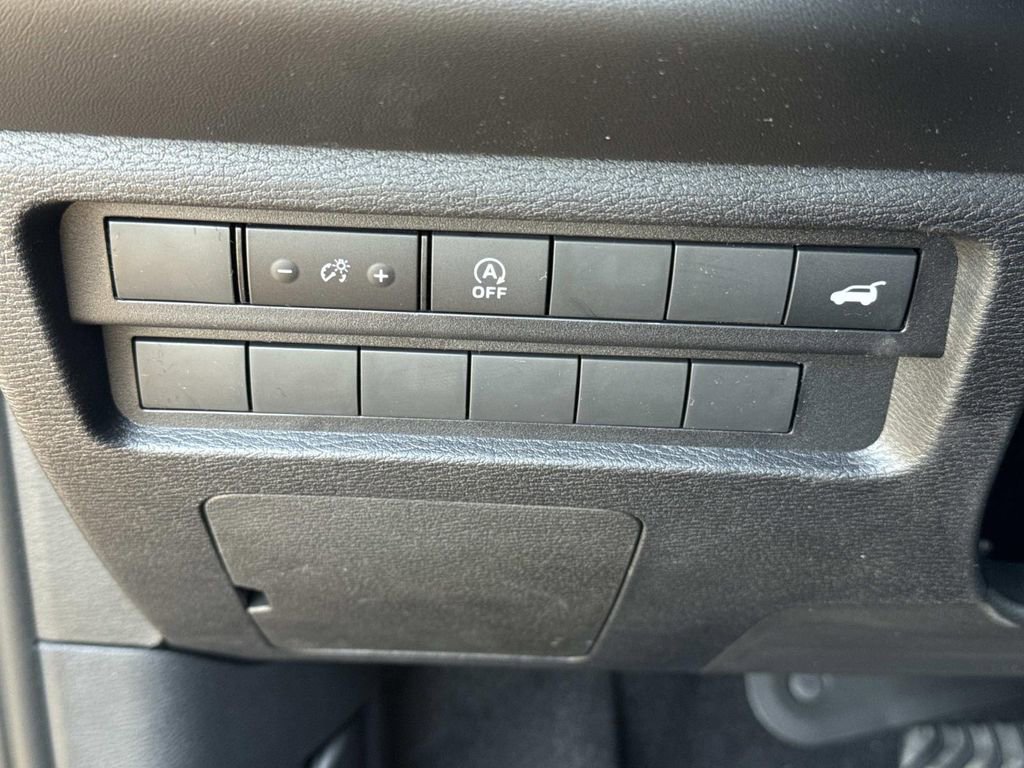 New 2026 Mitsubishi Outlander SEL image 40