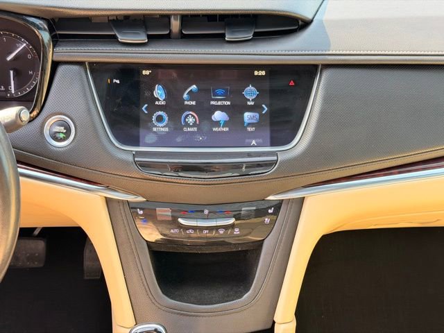 Used 2017 Cadillac XT5 Premium Luxury image 16