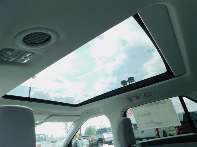 New 2026 Ford Explorer Active w/ Active Comfort Package image 21