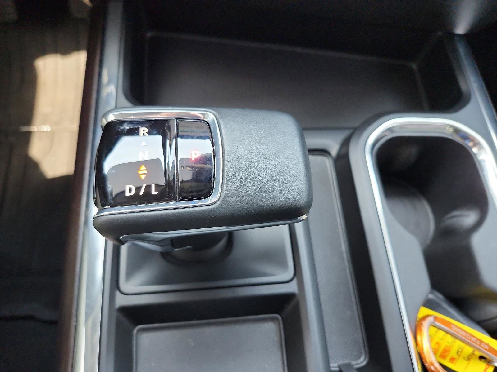 Used 2024 GMC Sierra 1500 SLT w/ SLT Premium Plus Package image 21