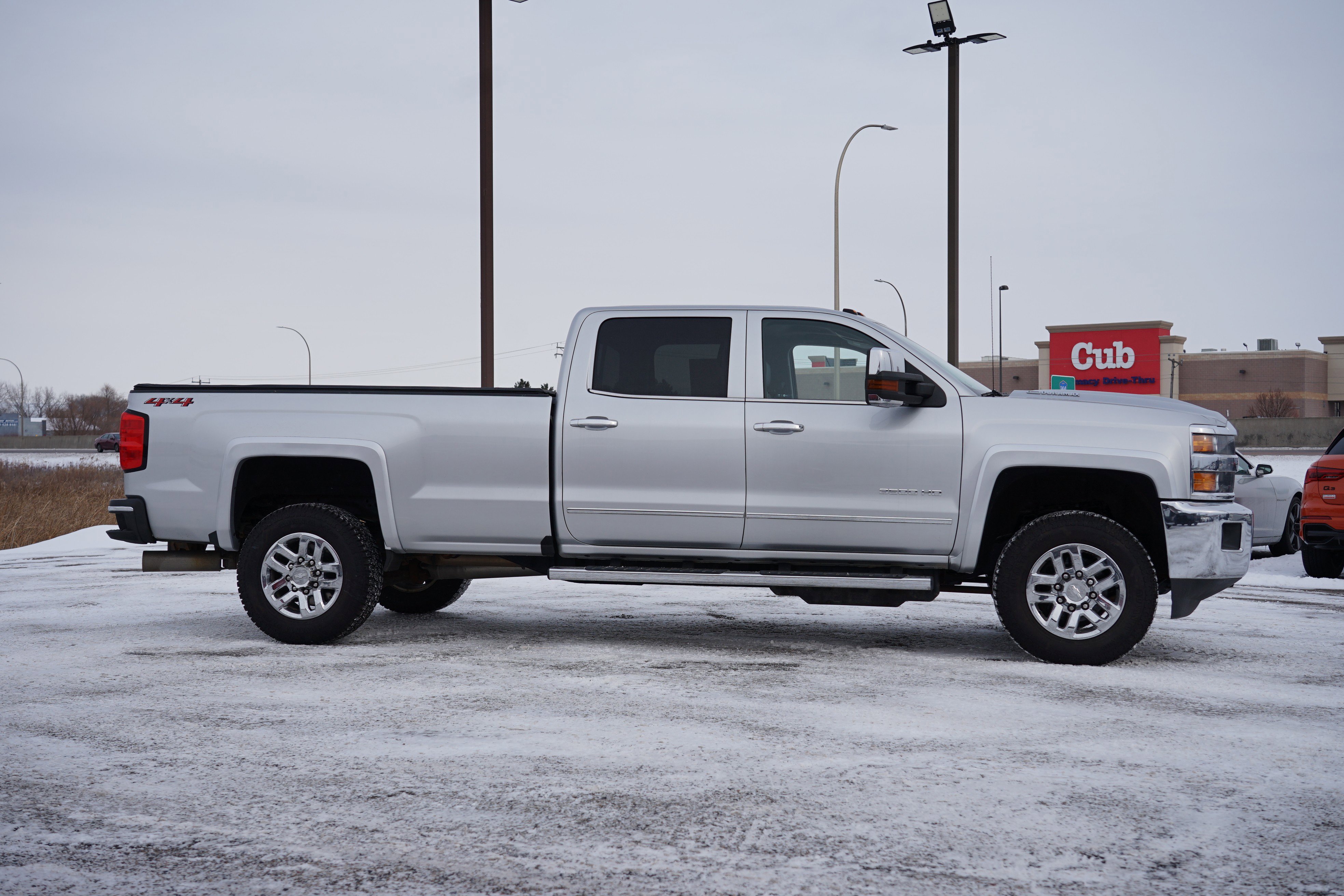 Used 2018 Chevrolet Silverado 3500 LTZ w/ Duramax Plus Package image 2