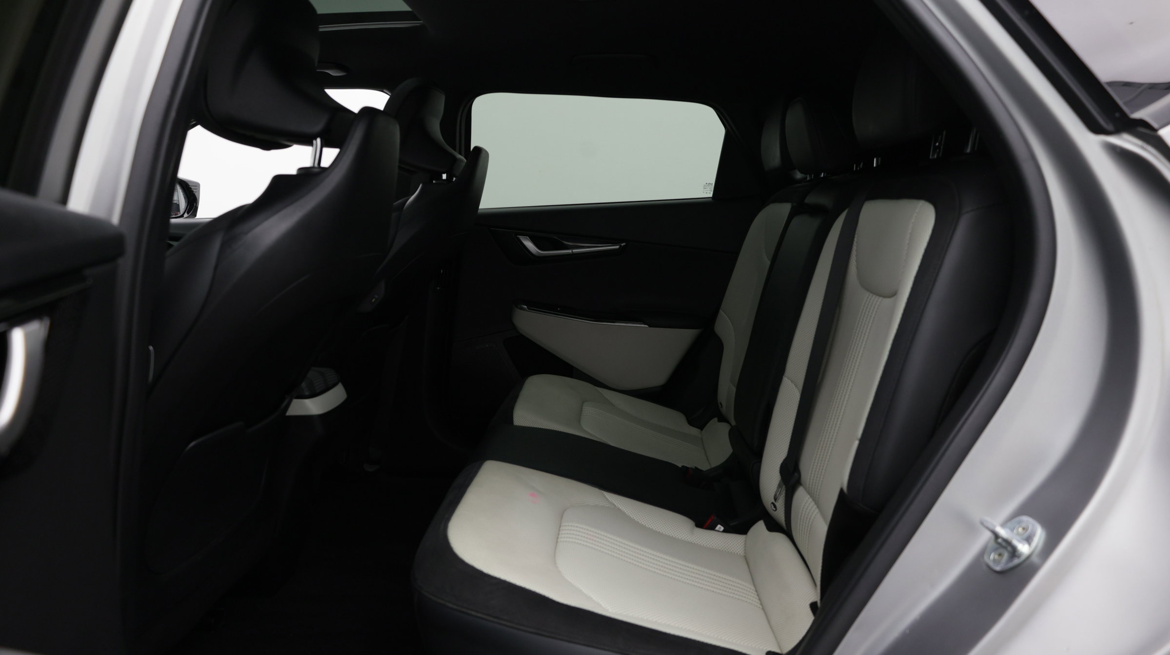 Used 2023 Kia EV6 GT-Line w/ GT-Line White Seat Package RWD image 39