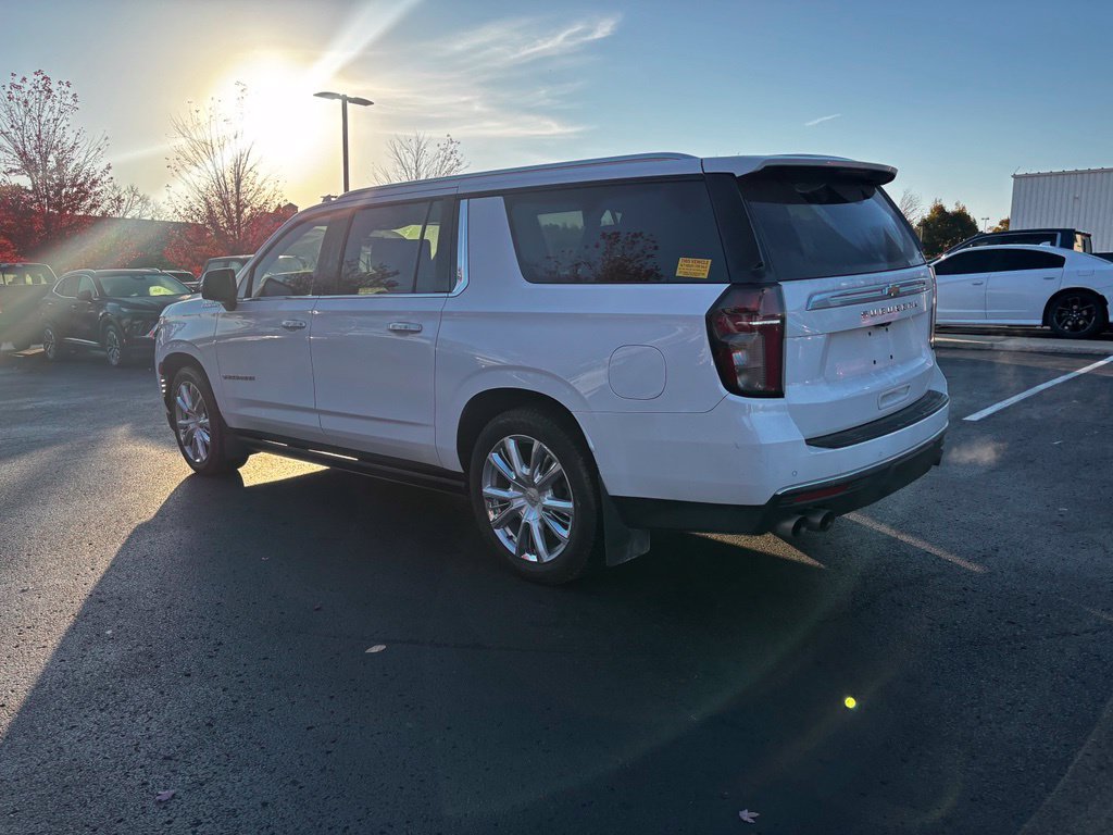 Used 2021 Chevrolet Suburban High Country AWD/4WD image 8