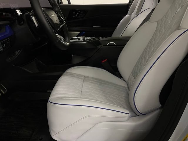 New 2026 Cadillac Optiq V AWD/4WD image 26