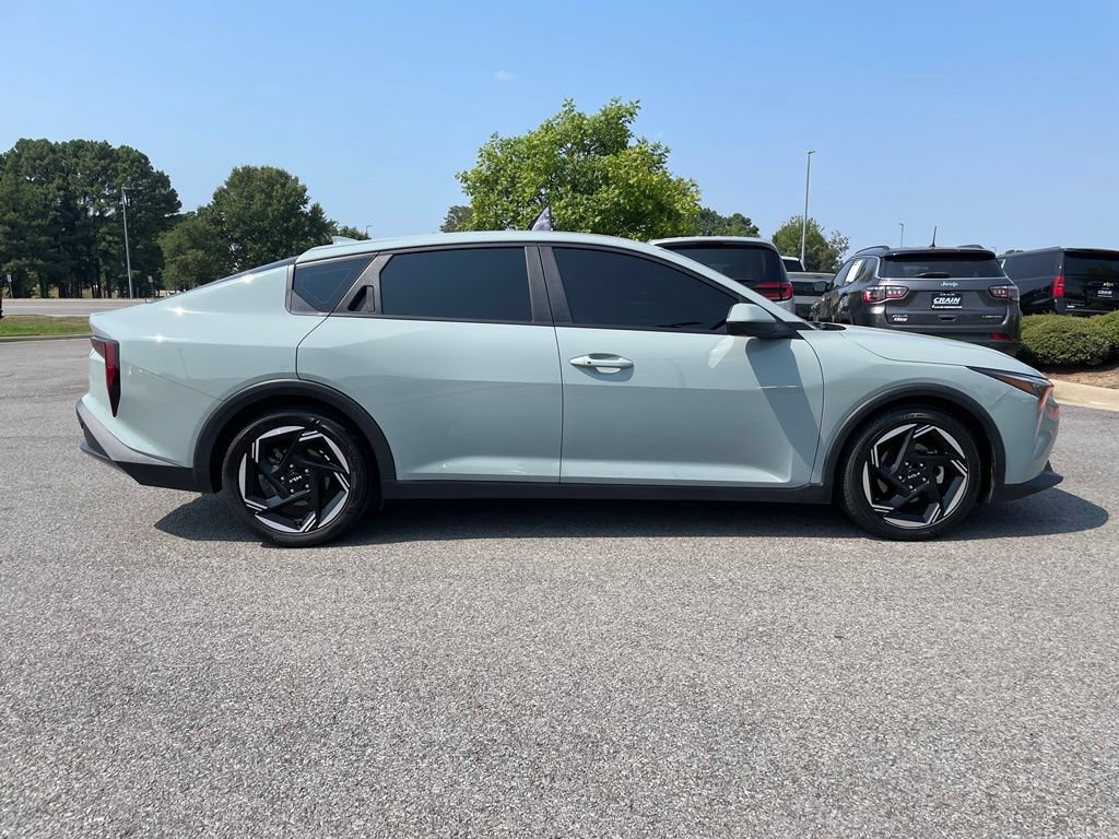 Certified 2025 Kia K4 EX FWD image 8