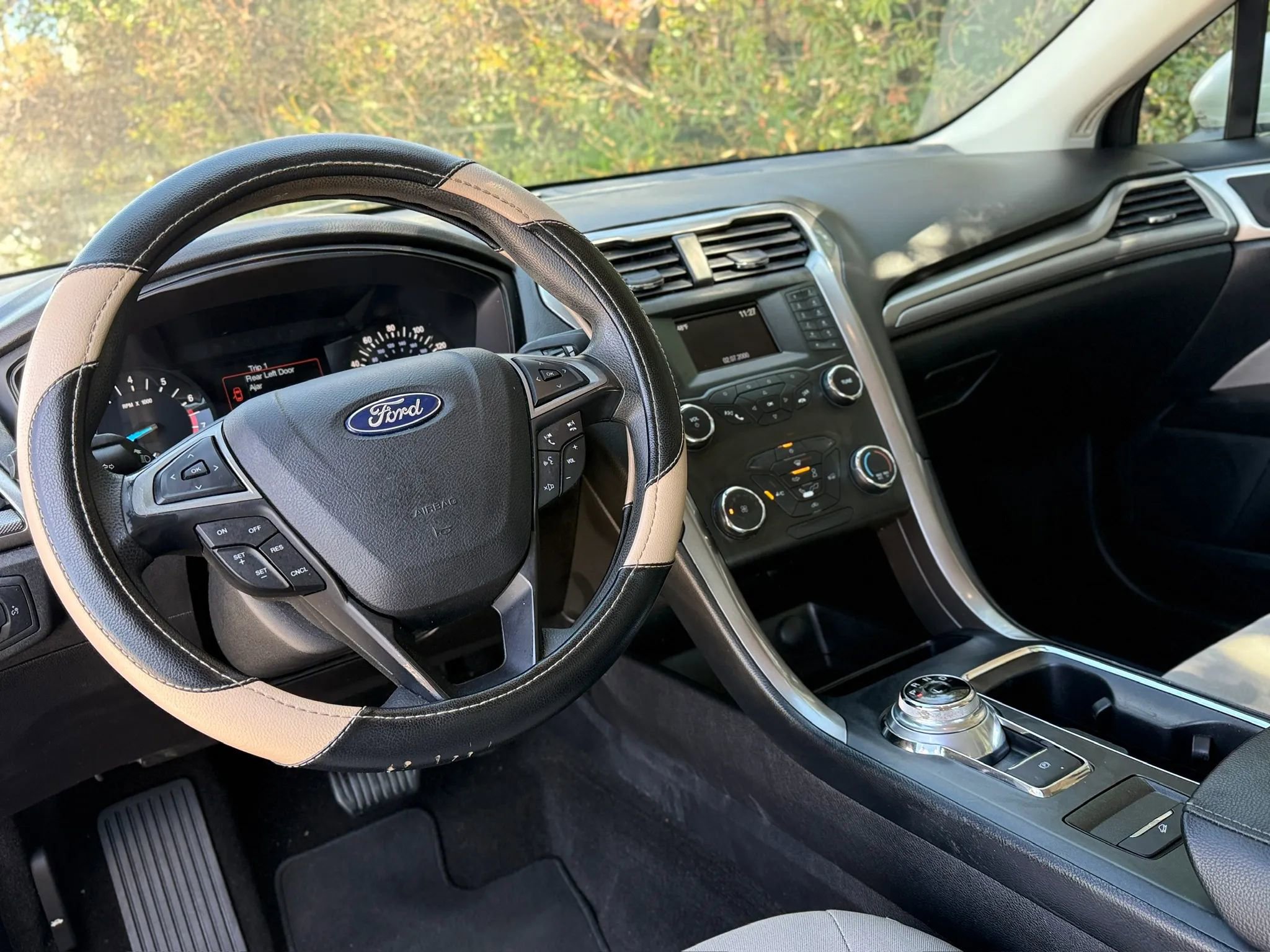 Used 2019 Ford Fusion S image 36