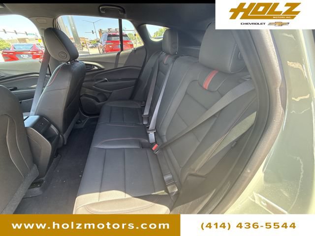 Certified 2024 Chevrolet Trax RS FWD image 23