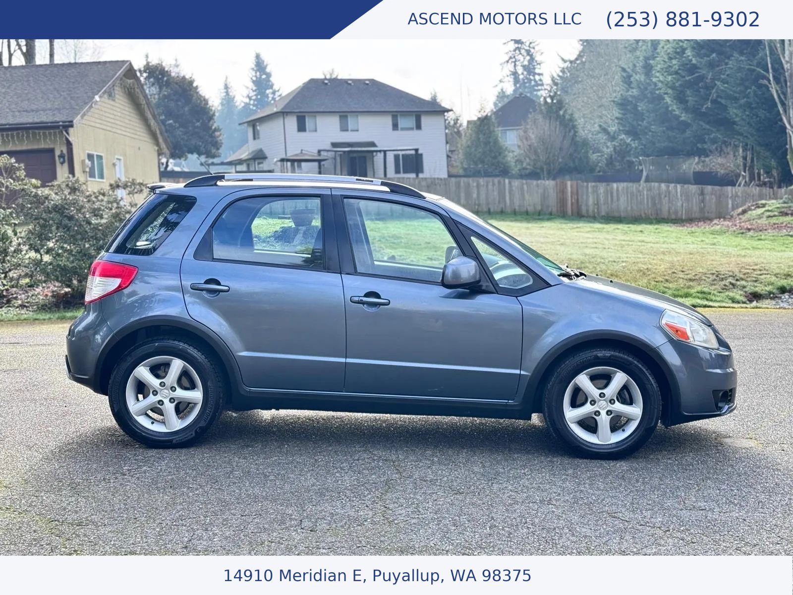 Used 2009 Suzuki SX4 AWD Hatchback w/ Touring Pkg image 6