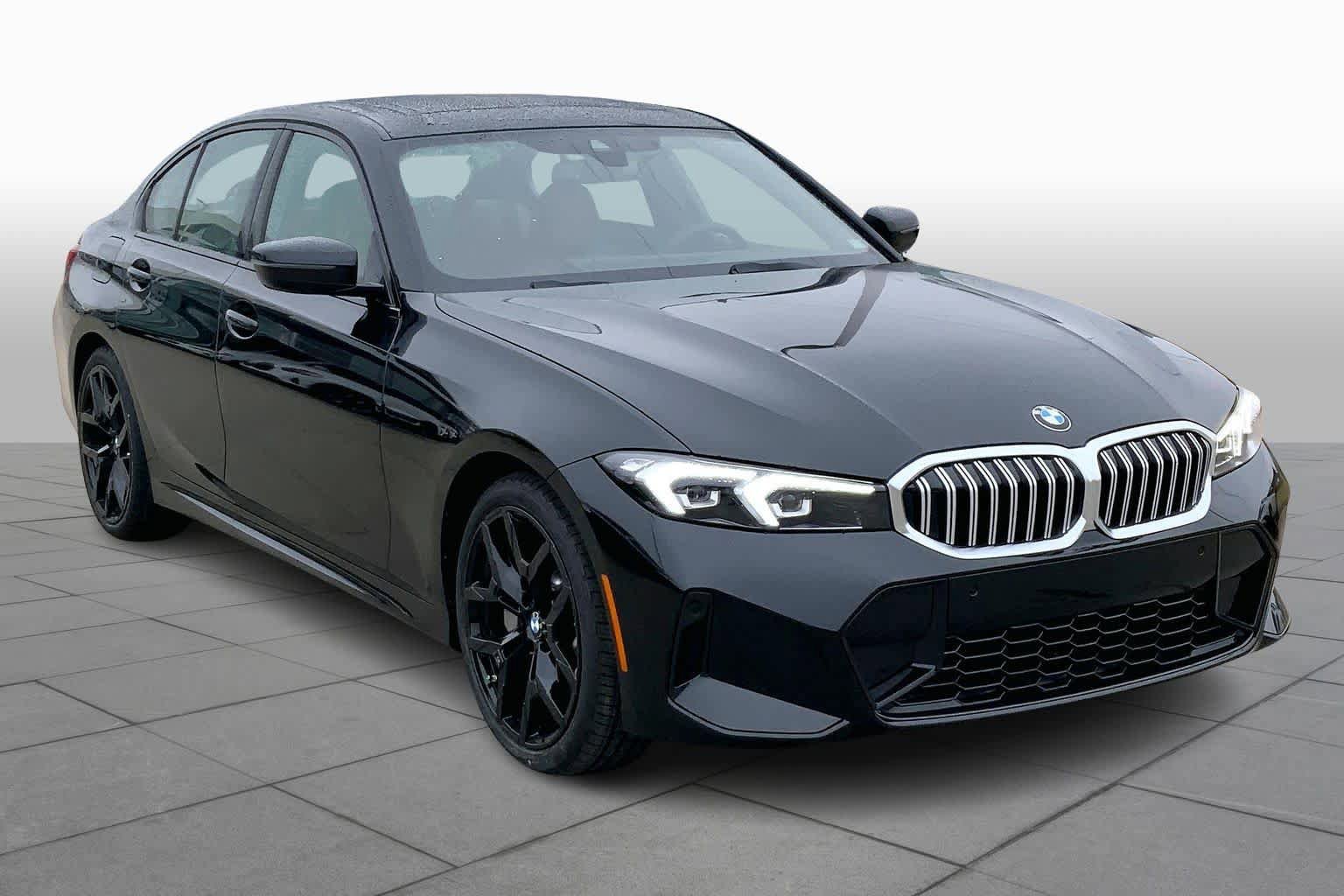 New 2026 BMW 330i xDrive Sedan w/ M Sport Package AWD/4WD image 2