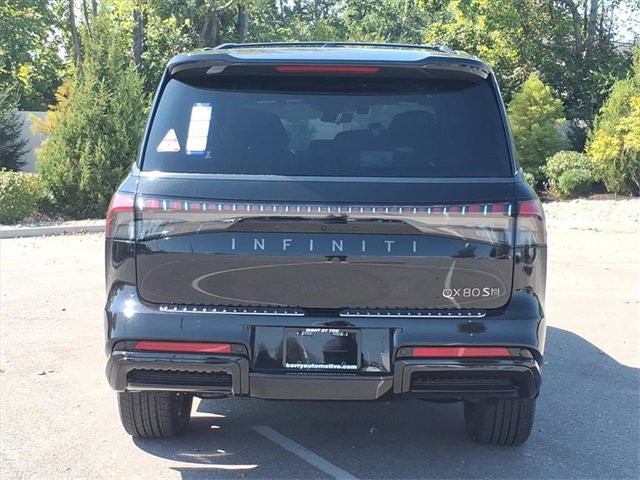 New 2026 INFINITI QX80 4WD w/ Sport Exterior Package image 5