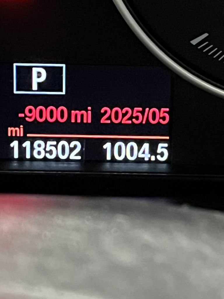 Used 2015 BMW 320i Sedan image 9