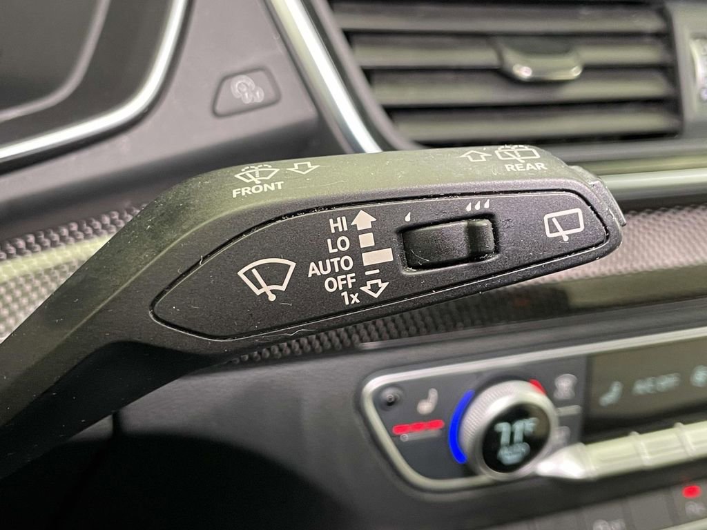 Certified 2022 Audi SQ5 Premium Plus w/ Premium Plus Package image 43