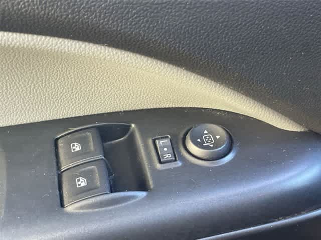 Used 2015 Chevrolet Colorado W/T w/ WT Convenience Package RWD image 19
