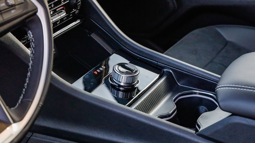 New 2025 Jeep Grand Cherokee Altitude image 21