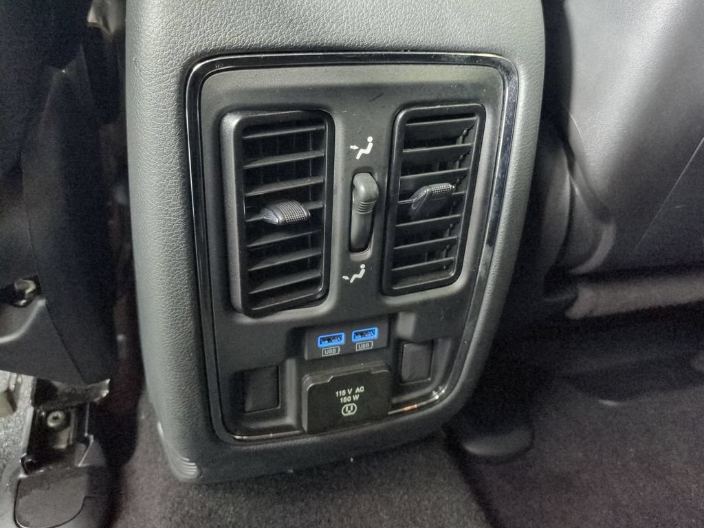 Used 2020 Jeep Grand Cherokee Limited RWD image 17
