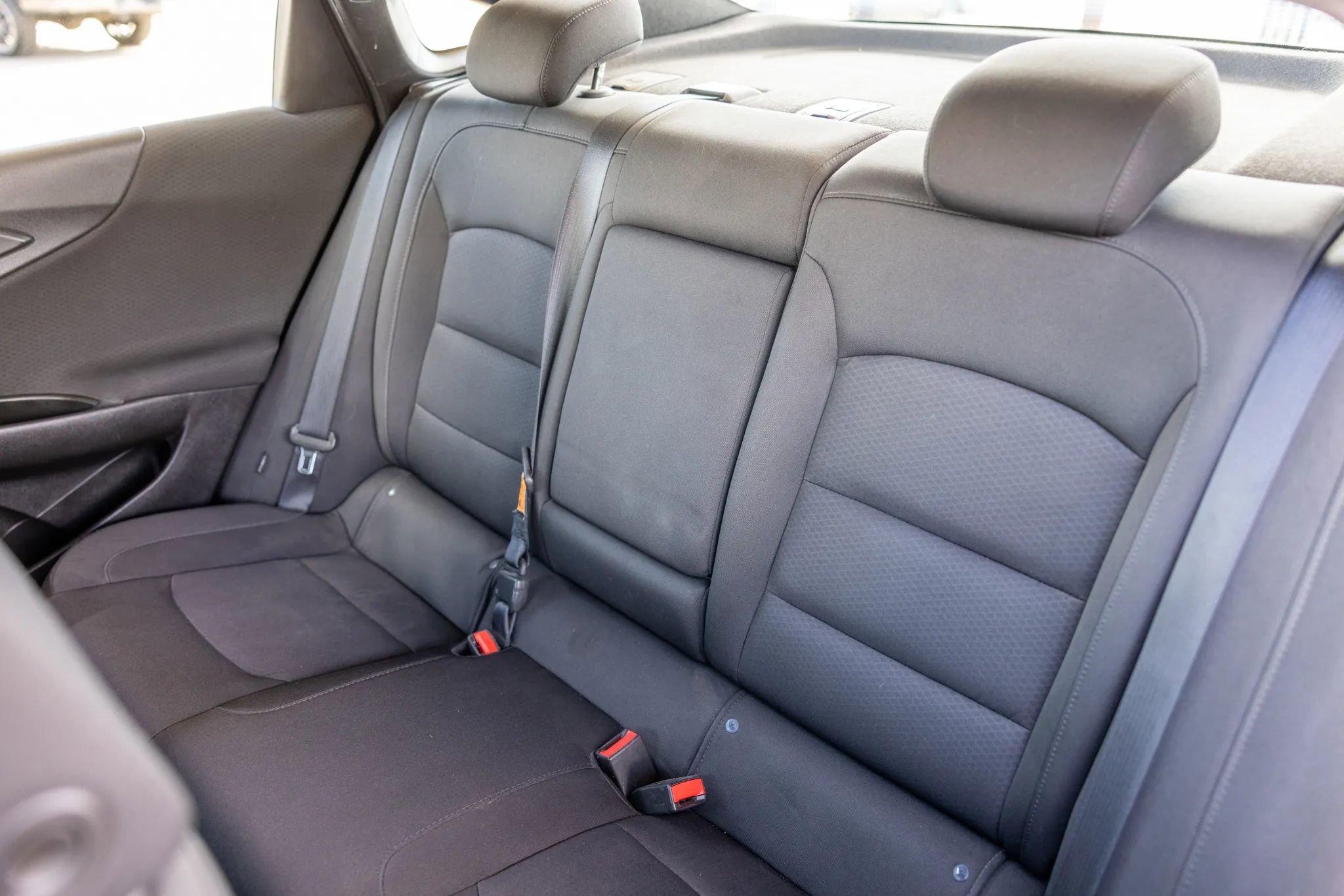 Used 2018 Chevrolet Malibu LT image 33