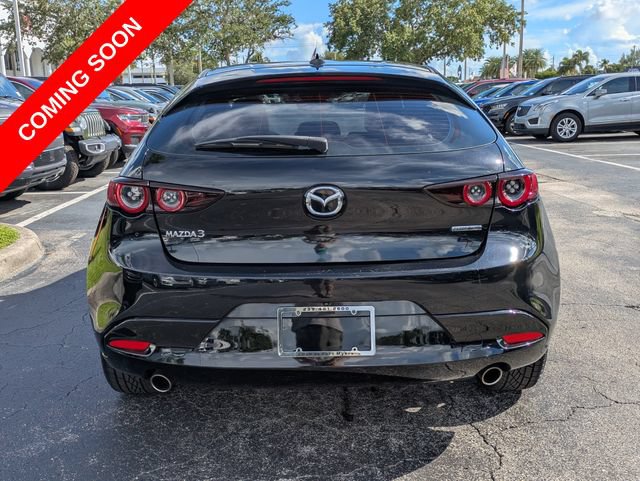 Used 2019 MAZDA MAZDA3 Hatchback w/ Preferred Package FWD image 5