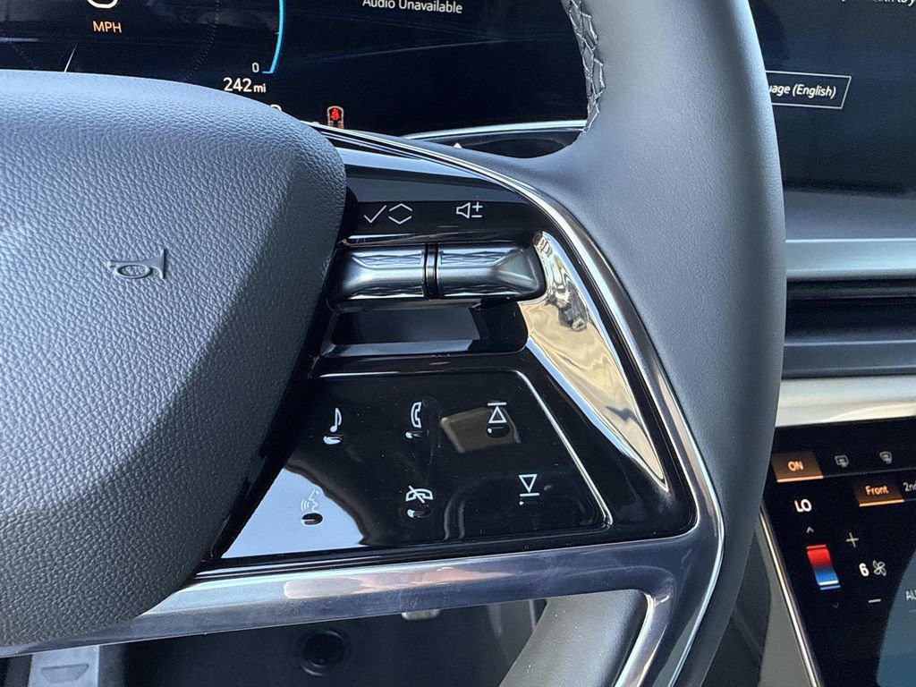 New 2026 Cadillac Vistiq Luxury image 29